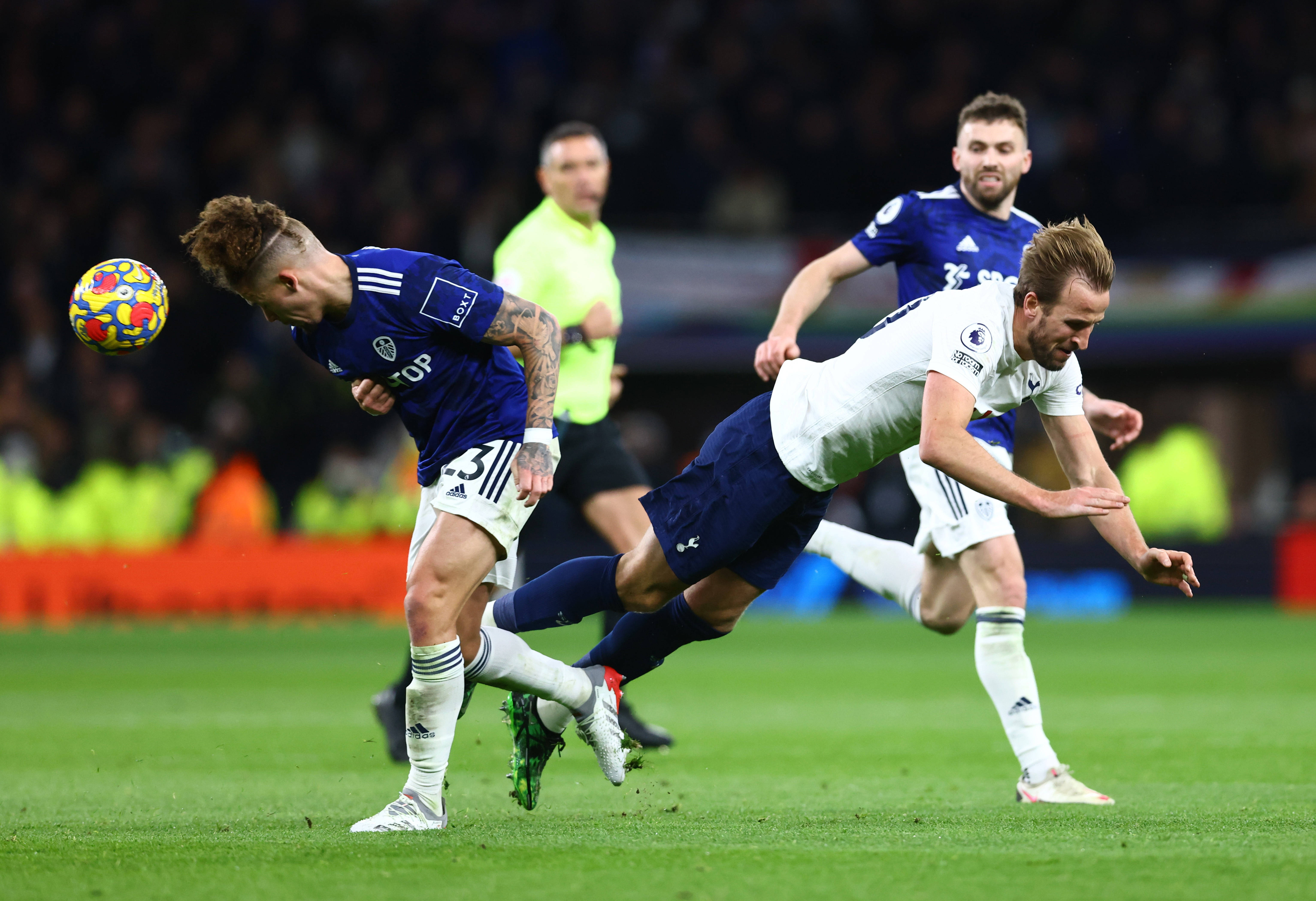 yihao-关于塞维利亚发布备战花絮；冲刺阶段状态回暖；英超任务艰巨；赛季目标并未改变的信息-yihao